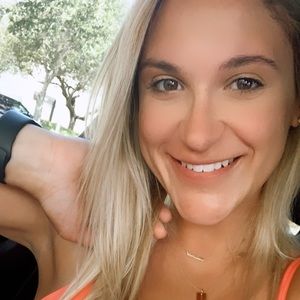 Meet your Posher, Tiffany